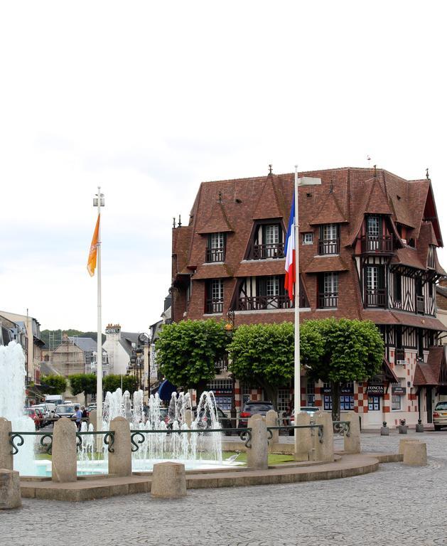 L'Ideal 112 - 85M2, 2 Chambres, Parking & Cabine De Plage Deauville Dış mekan fotoğraf